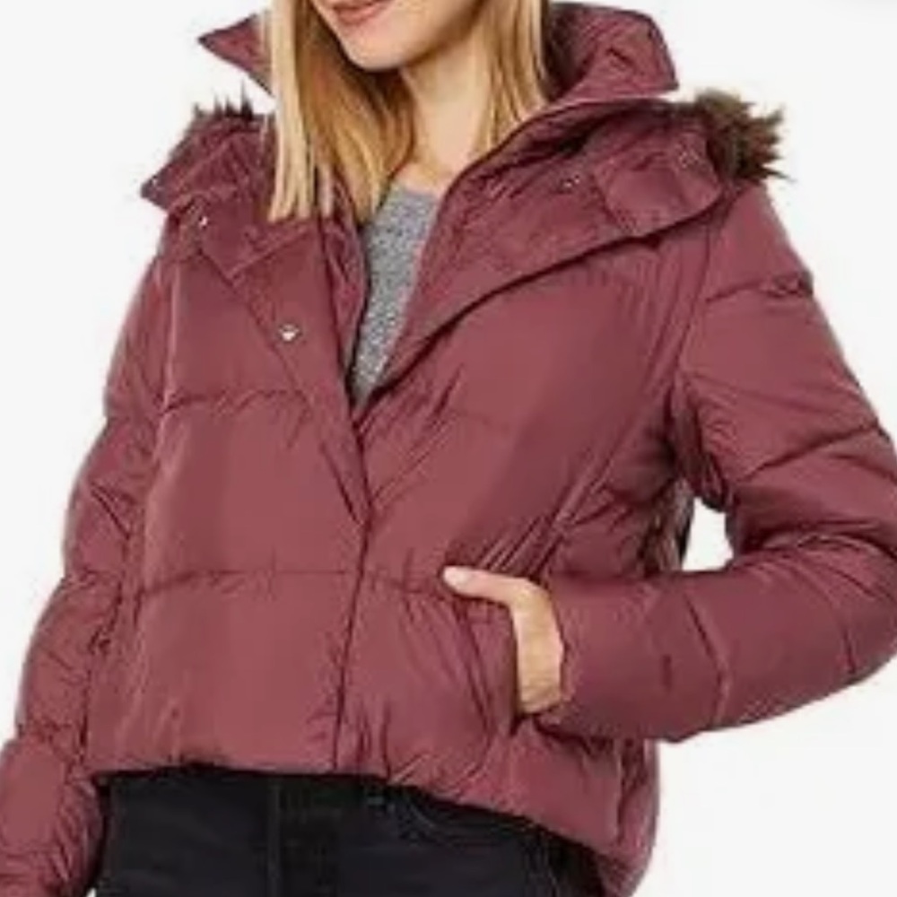 The North Face Women's Puffer Jacket - Burgundy